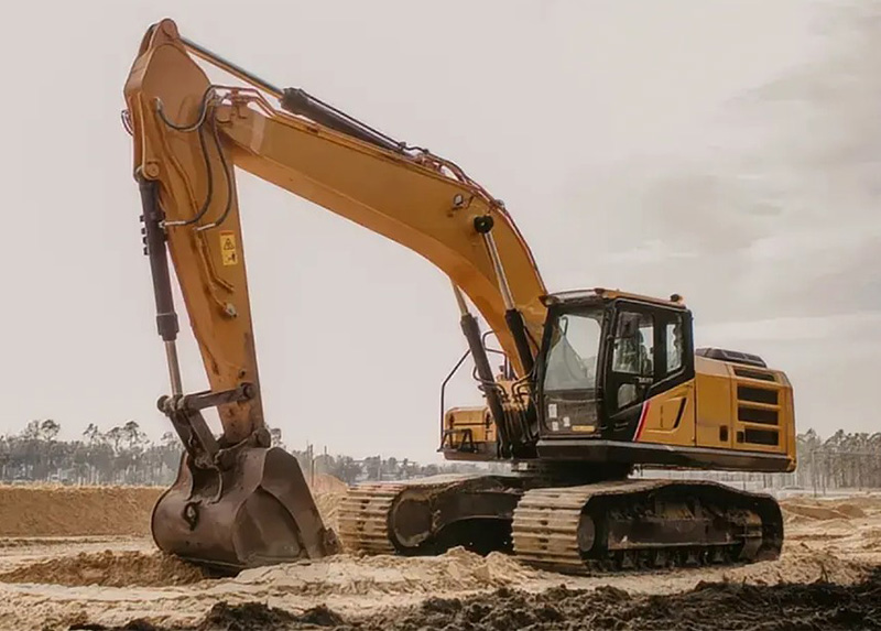 What are the 3 construction machinery that are most prone to hydraulic cylinder failures?